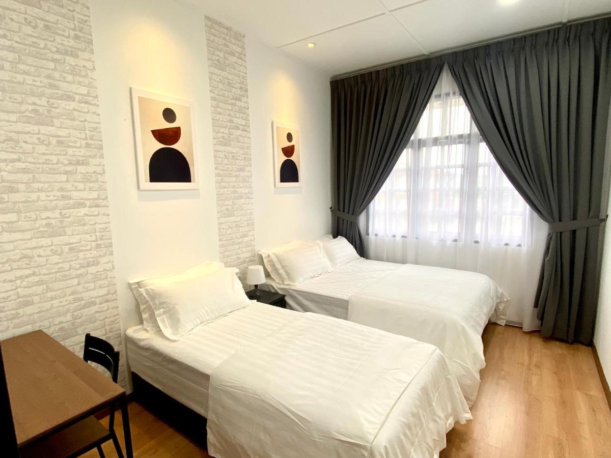 איפוה Comfy 3-Bedrooms With Family Karaoke Max-10Pax מראה חיצוני תמונה