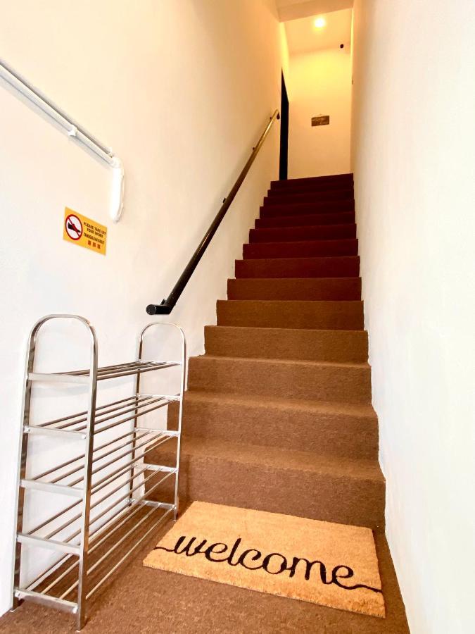 איפוה Comfy 3-Bedrooms With Family Karaoke Max-10Pax מראה חיצוני תמונה